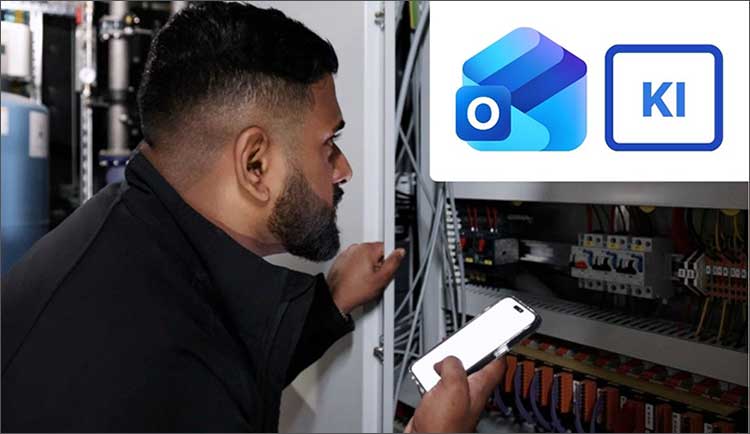 Eine Person mit einem Smartphone steht vor einem geöffneten Schaltschrank. Oben rechts sind das Outlook-Symbol und ein KI-Icon zu sehen. 